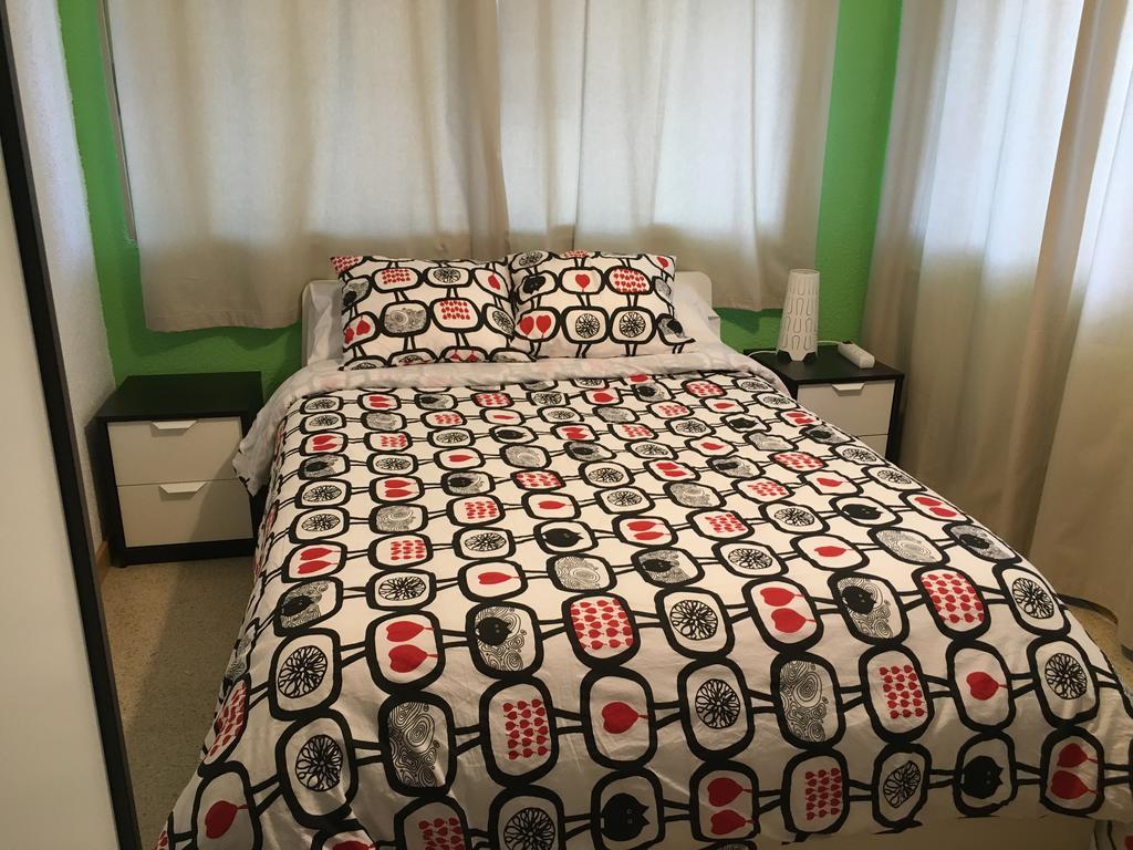 Hostal טרס קנטוס מראה חיצוני תמונה